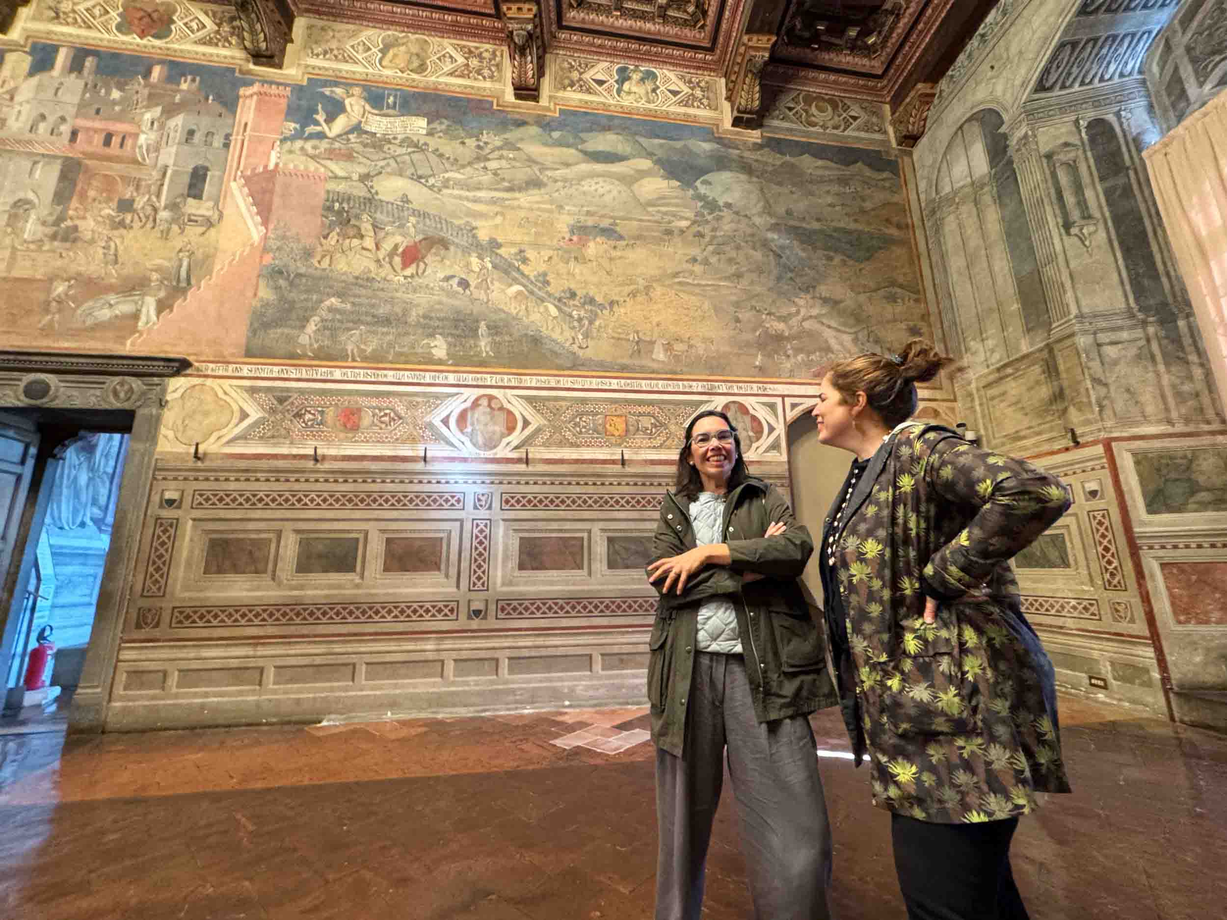 Profesoras en el Palazzo Publico, Siena