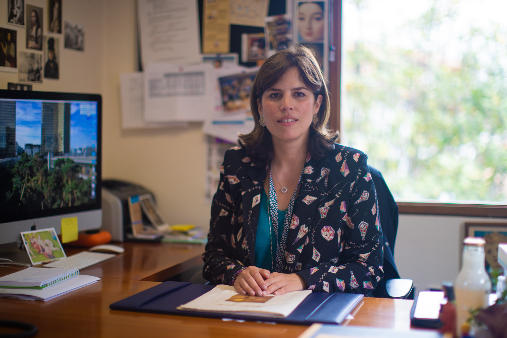 La Universidad de los Andes renueva a Patricia Zalamea como decana de Artes y Humanidades