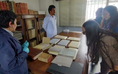 Visita con la investigadora Marina Garone Gravier a la Imprenta Patriótica