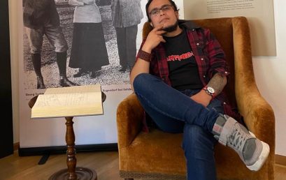 Henry Alexander Gómez gana el Premio Internacional de Poesía Francisco Brines 2025