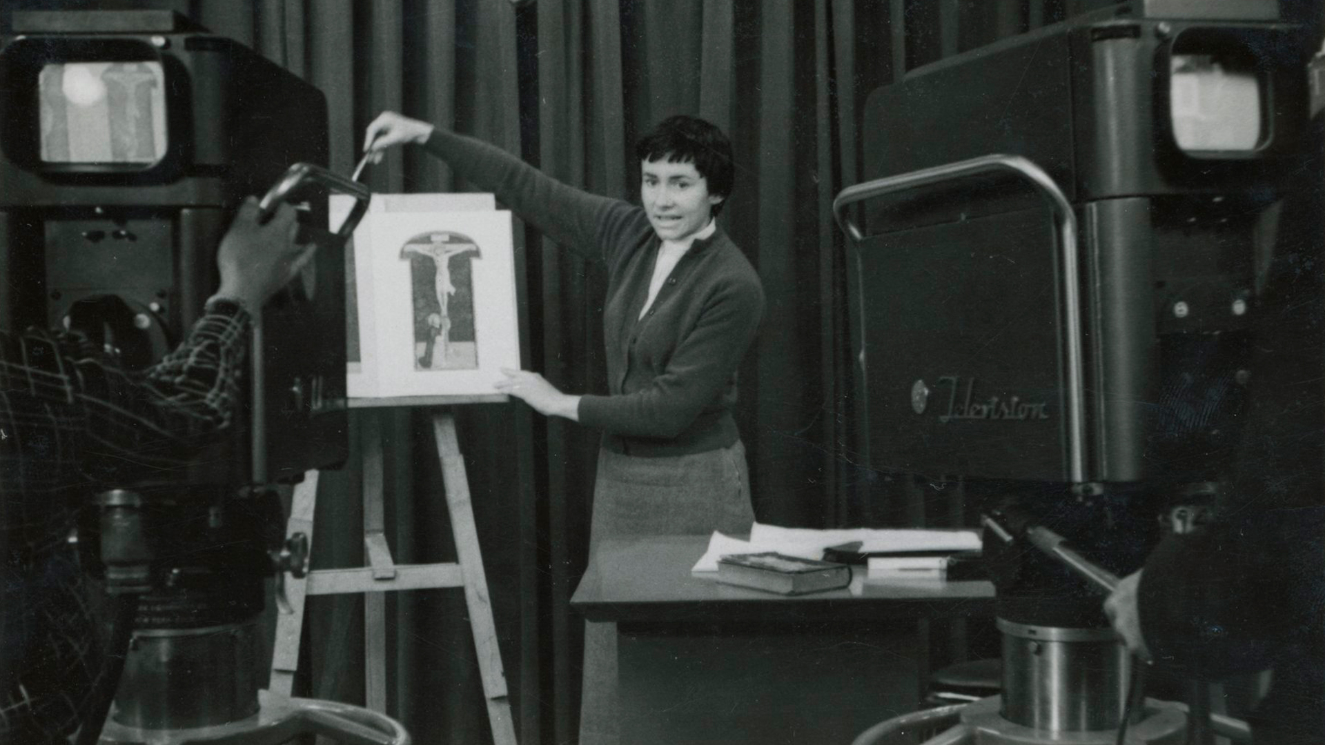 Lanzamiento del archivo digital de Marta Traba, próximo jueves 26 de marzo de 2026 a las 4:00 p.m. en la sala de exposiciones Luis Caballero.